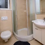 Miki *